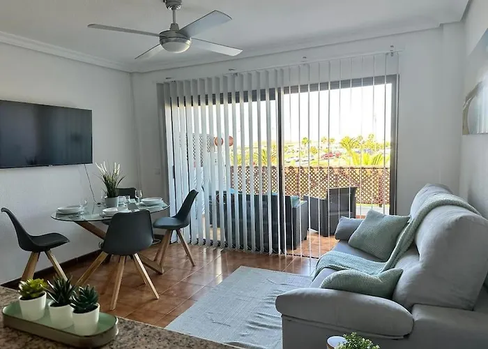 With Ocean View Ak336 Apartment